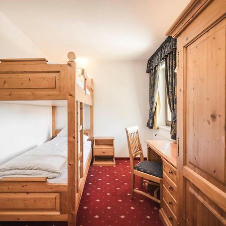 Hotel Ansitz Jakoberhof Ortisei Exteriör bild
