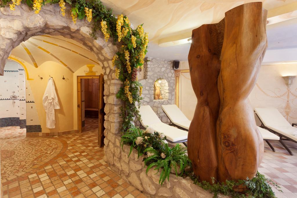 Hotel Ansitz Jakoberhof Ortisei Exteriör bild