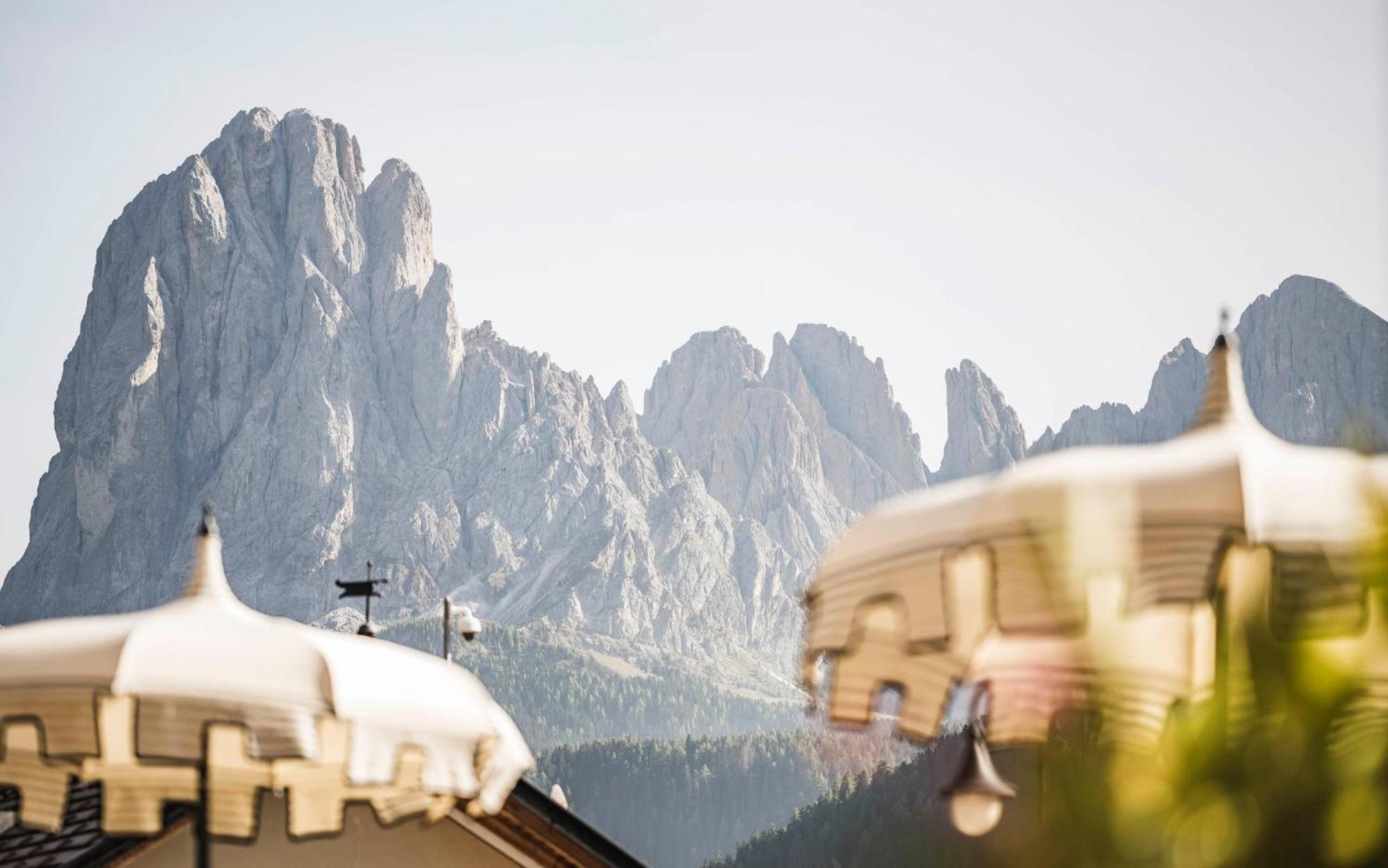 Hotel Ansitz Jakoberhof Ortisei Exteriör bild