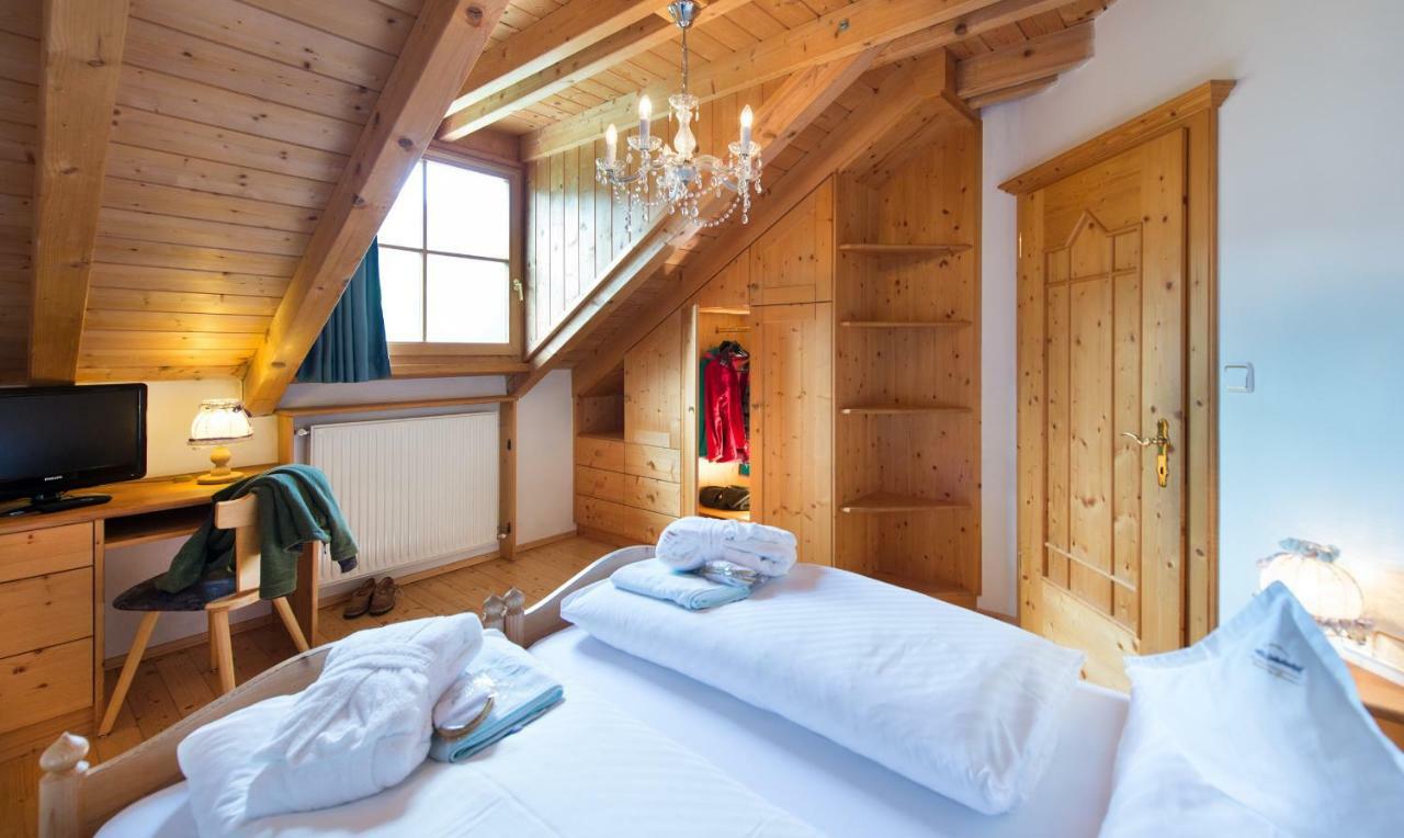 Hotel Ansitz Jakoberhof Ortisei Exteriör bild